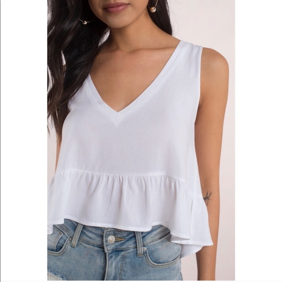 🆕Ruffle Hem Tank Top - Picture 3 of 4